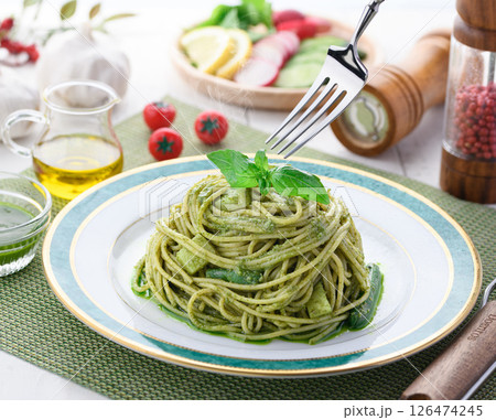 ジェノベーゼパスタ 126474245