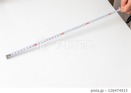 巻尺の目盛り 126474915