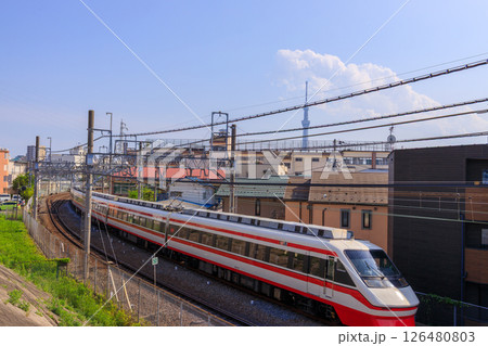 東武伊勢崎線りょうもう号　都市風景 126480803