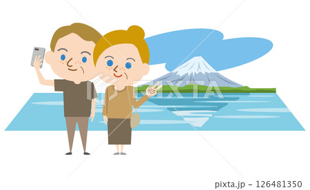 外国人のシニアカップルが富士山をバックに自撮りをしている 外国人のシニアカップルが富士山をバックに自撮りをしている 126481350