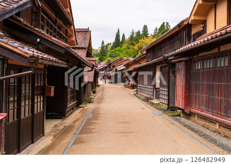 《岡山県》吹屋ふるさと村・赤い町並み 126482949