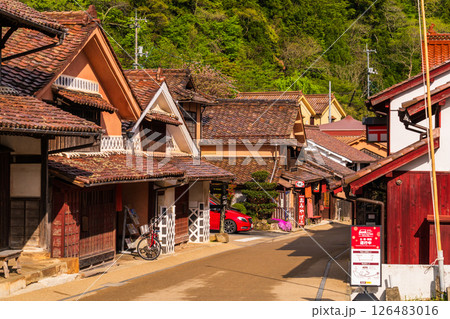 《岡山県》吹屋ふるさと村・赤い町並み 126483016
