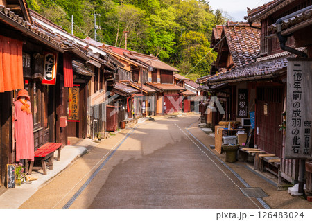 《岡山県》吹屋ふるさと村・赤い町並み 126483024