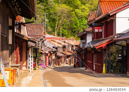 《岡山県》吹屋ふるさと村・赤い町並み 126483034