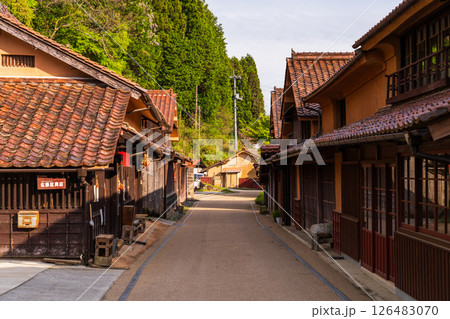 《岡山県》吹屋ふるさと村・赤い町並み 126483070