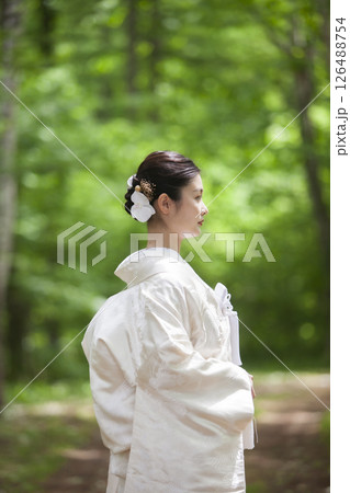 白無垢を着た花嫁 126488754