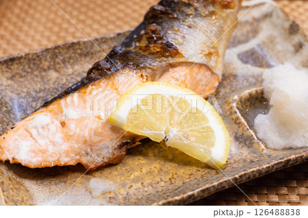 美味しい焼き魚、時鮭の塩焼き 美味しい焼き魚、時鮭の塩焼き 126488838