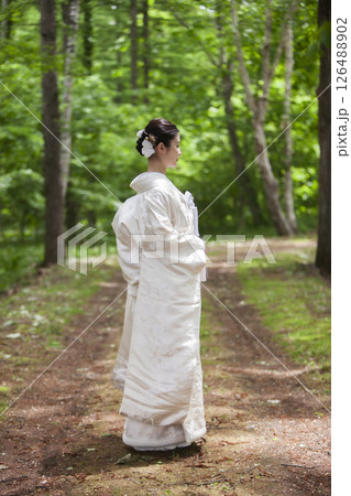 白無垢を着た花嫁 126488902