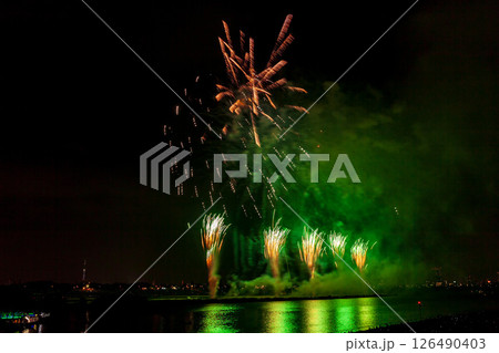 江戸川花火大会　関東 126490403