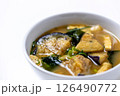 揚げナスの味噌汁 126490772