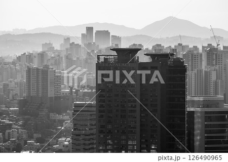 Urban sprawl cityscape of Seoul, capital of South Korea 126490965