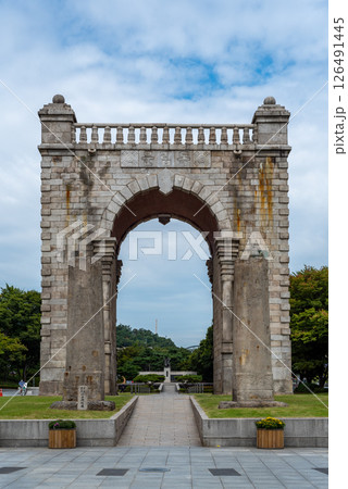 Front side of the Dongnimmun Independence Gate, independence memorial gate in Seoul, South Korea 126491445