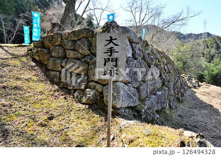 美濃国「小里城」　本丸と曲輪 126494328