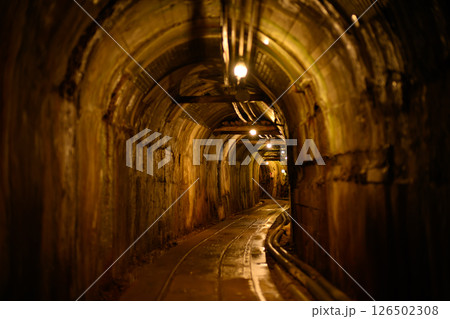 坑道 坑道 126502308