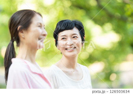 シニア女性のポートレート 126503634