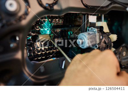 Step-by-step Car Door Sound Deadening Panel Installation Process for Your Vehicle 126504411