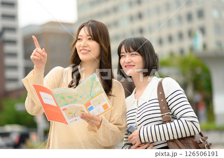 楽しいお出かけ 126506191