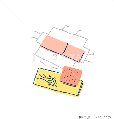 たとう紙と折りたたんだ着物・名古屋帯など 126506629