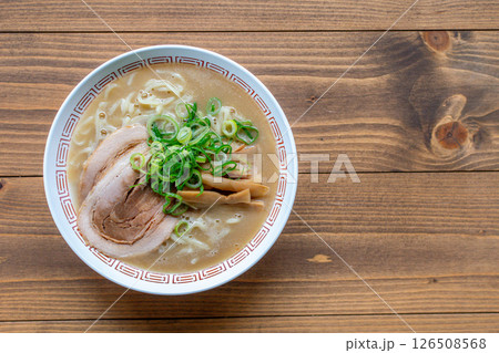 濃厚な鶏白湯ラーメン 濃厚な鶏白湯ラーメン 126508568
