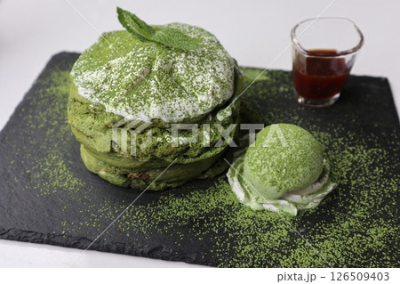 東京　抹茶パンケーキと抹茶アイスクリーム 126509403
