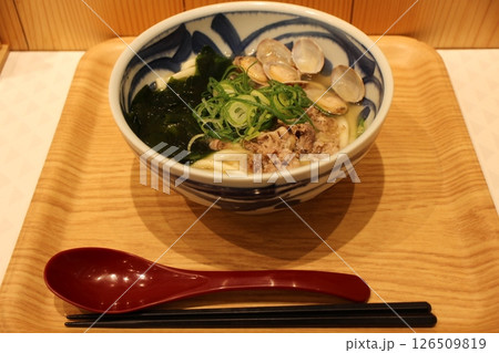 静岡 わかめアサリうどん 静岡 わかめアサリうどん 126509819