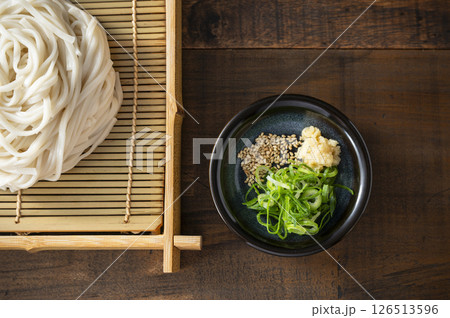 ざるうどんの薬味 126513596