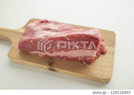 牛バラ肉塊 牛バラ肉塊 126518907
