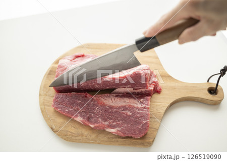 牛ばら肉ブロック切り分け 126519090