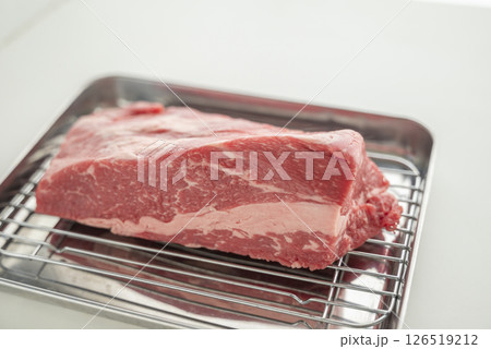 牛ばら肉ブロック 牛ばら肉ブロック 126519212