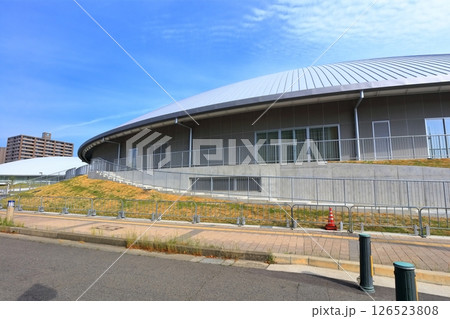 【香川県】サンポート高松に新設された（あなぶきアリーナ香川）新香川県立体育館 126523808