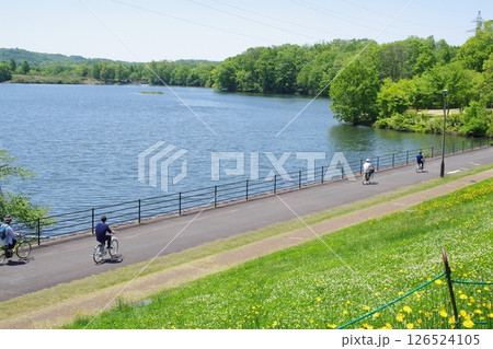 備北丘陵公園国兼池の景色 備北丘陵公園国兼池の景色 126524105