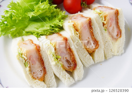 海老カツサンドイッチ 126528390