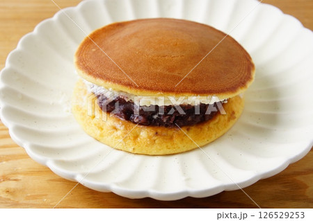 どら焼き どら焼き 126529253