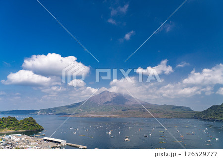 《鹿児島県》桜島の風景・にこ展望台の眺望 126529777