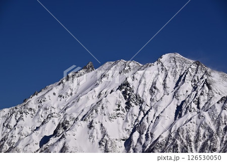 雪の山、槍ヶ岳 雪の山、槍ヶ岳 126530050