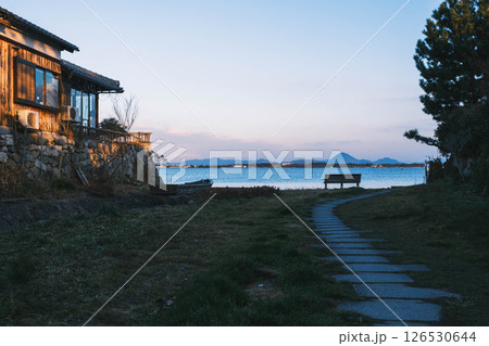 [満月寺浮御堂]ノスタルジックな風景 126530644