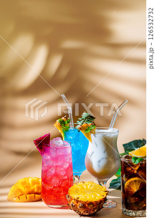 Set of classic alcohol cocktails 126532732