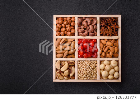 Mix of macadamia, pine, cashew, hazelnut, peanut, pistachio nuts Mix of macadamia, pine, cashew, hazelnut, peanut, pistachio nuts 126533777