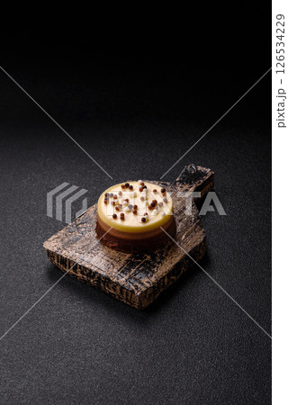 Sweet round tart three chocolates Sweet round tart three chocolates 126534229