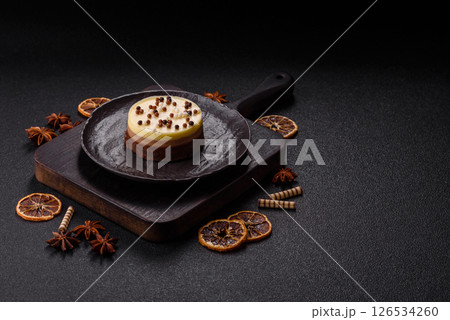 Sweet round tart three chocolates 126534260
