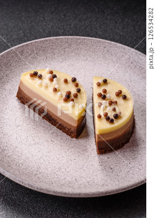 Sweet round tart three chocolates Sweet round tart three chocolates 126534282