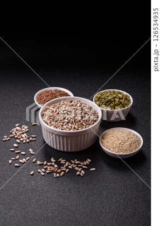 Peeled sunflower seeds in a bowl, an ingredient for making vegetarian food 126534935