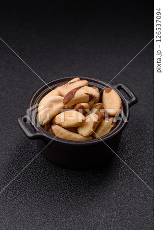 Brazil nut kernels in ceramic bowl Brazil nut kernels in ceramic bowl 126537094
