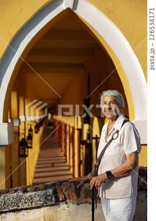 Senior woman tourist in Cartagena de Indias. Active senior concept. Senior lifestyle concept. Senior woman tourist in Cartagena de Indias. Active senior concept. Senior lifestyle concept. 126538171