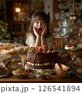誕生日ケーキに驚く女の子 126541894