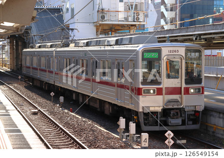 ［TS］東武大師線10050系電車（ワンマン運転：西新井⇔大師前） 126549154