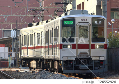 ［TS］東武亀戸線10050系電車（ワンマン運転：曳舟⇔亀戸） 126552926
