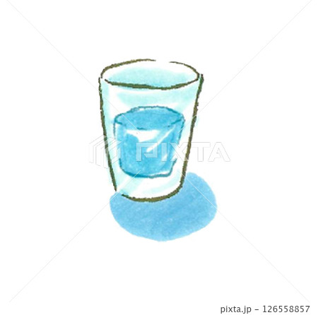 グラスに入った水 126558857