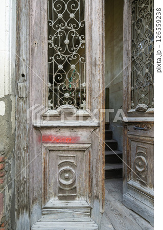 Abandoned building in Tbilisi, Georgia 126559238