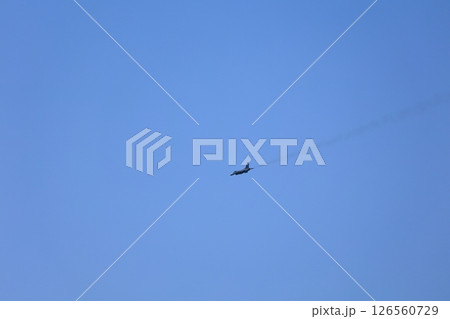 F-16 ファイティング・ファルコン 訓練飛行 F-16 ファイティング・ファルコン 訓練飛行 126560729